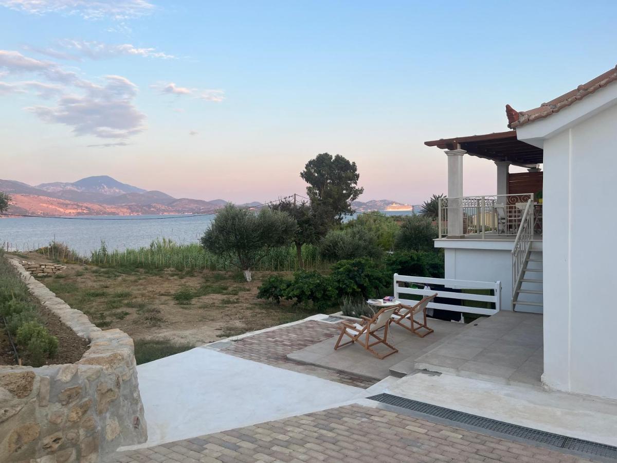 Apollonides Seafront Villa 2 Melete Lixouri Exterior photo